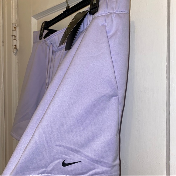 Nike Women's Dri-FIT Training Shorts- Size XL - Picture 4 of 8